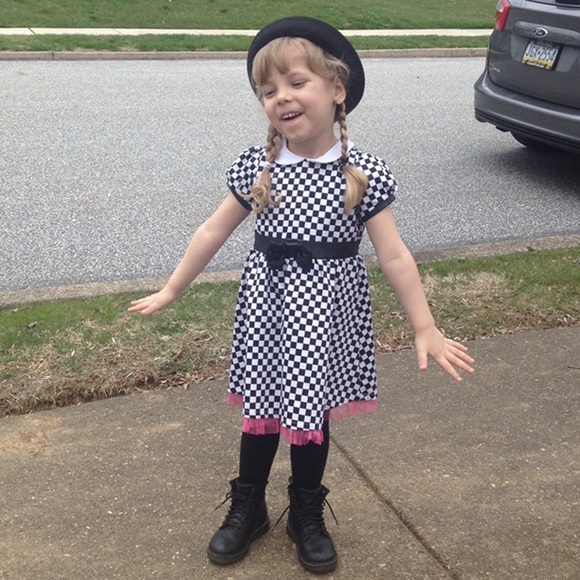 Meet your Posher, Natasha - Picture 4 of 5